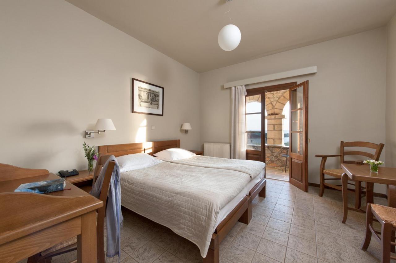 Kalamitsi Hotel Kardhamili Buitenkant foto