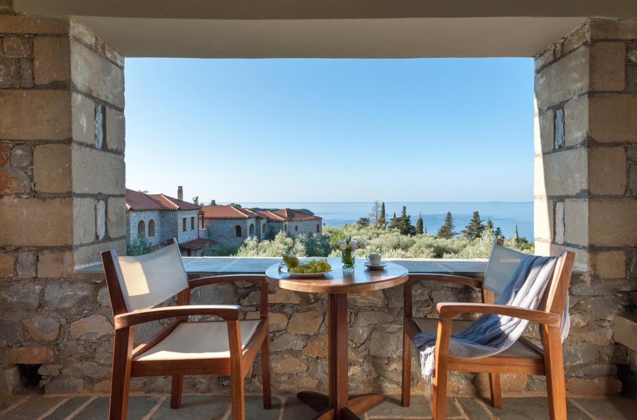 Kalamitsi Hotel Kardhamili Buitenkant foto