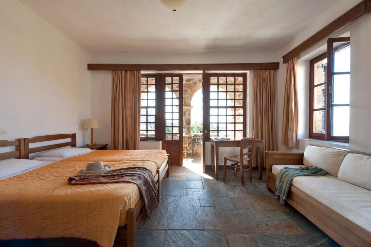 Kalamitsi Hotel Kardhamili Buitenkant foto
