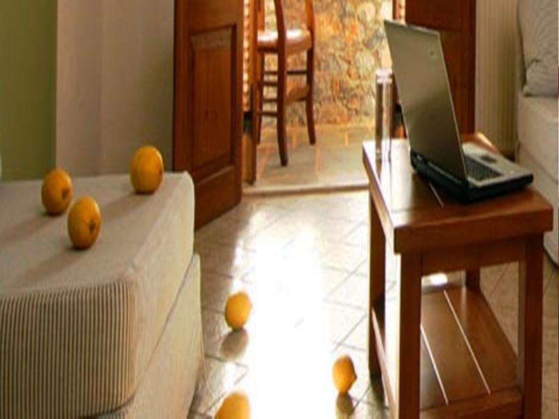 Kalamitsi Hotel Kardhamili Buitenkant foto